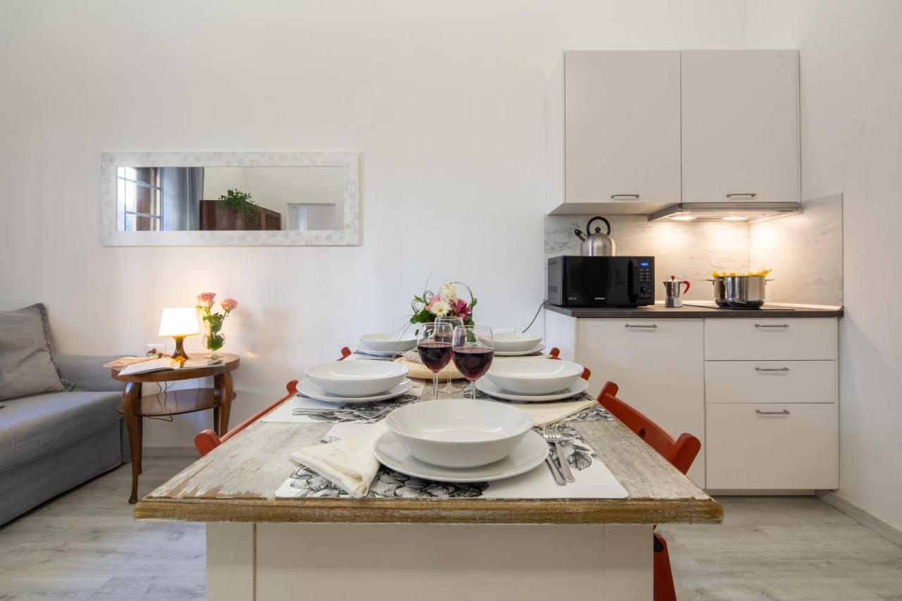 Central Station Apartment By Mmega Флоренция Экстерьер фото